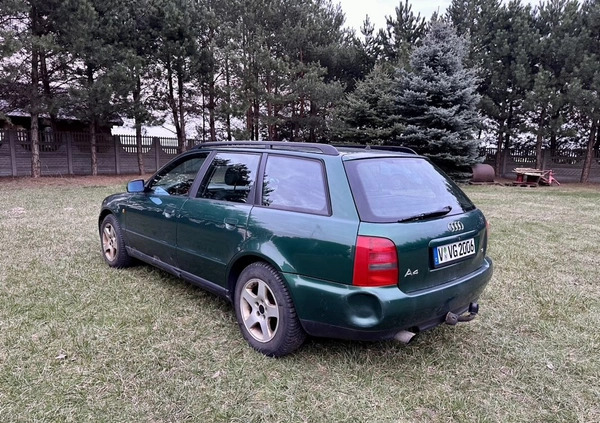 Audi A4 cena 3999 przebieg: 225284, rok produkcji 1998 z Tomaszów Lubelski małe 121